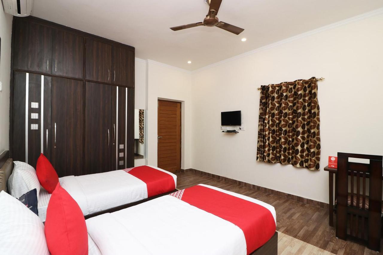 Nest Residency Faridabad Eksteriør billede