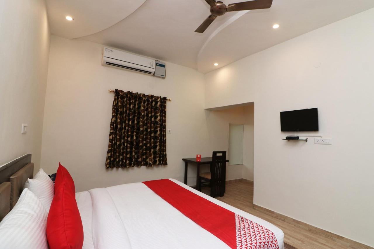 Nest Residency Faridabad Eksteriør billede