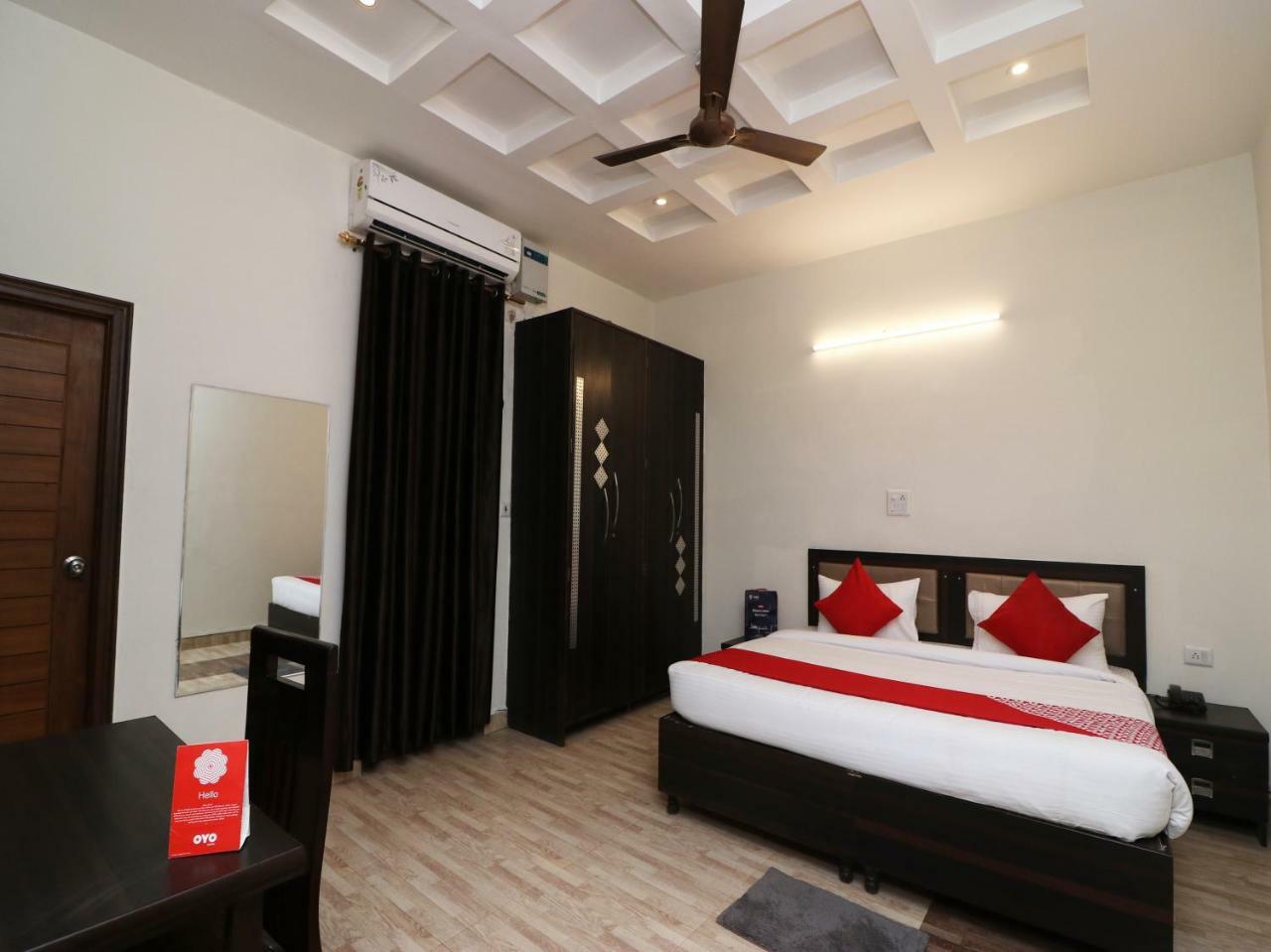 Nest Residency Faridabad Eksteriør billede
