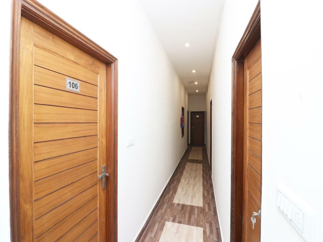 Nest Residency Faridabad Eksteriør billede